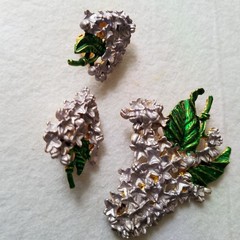 Vintage Lilac Floral Purple and Green Enamel Brooch and Clip Earrings Set