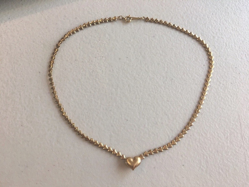 Avon Endless Heart Chain Necklace Gold Tone Vintage