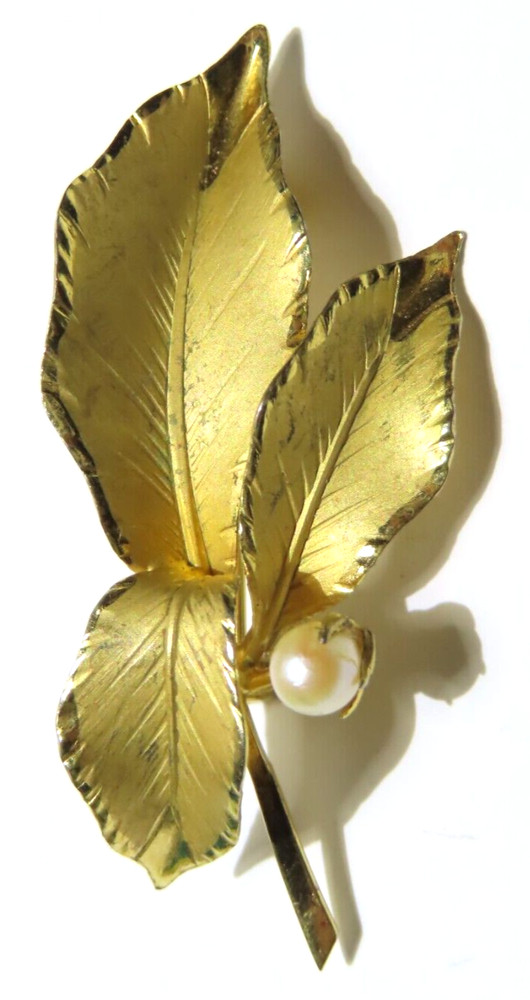 Vintage Signed BB Binders Brothers 12K Gold Filled Pearl Accent Leaf Brooch