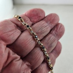 10K Yellow Gold Tennis Bracelet with Blue Topaz 7 inches 5.2g [9031]