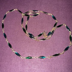 1970’s 26 in gold and green compound filled metal link chain necklace, unsigned