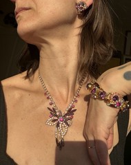 Vintage Gold Tone D&E Purple Glass AB Rhinestone Necklace Bracelet Earrings READ