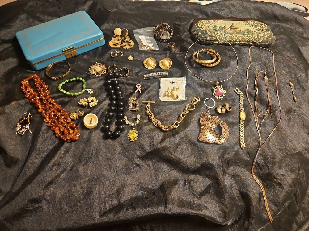 Grandma’s Jewelry Costume Jewelry Lot With Gold