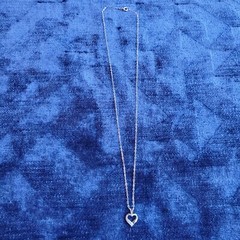 18″ Necklace Open Heart Pendant 4 Stones Silver Tone Marathon Co Dainty READ