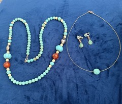 VTG FACETS 1 Turquoise Beaded And 1 Wired Turquoise Necklace Turquoise Earrings
