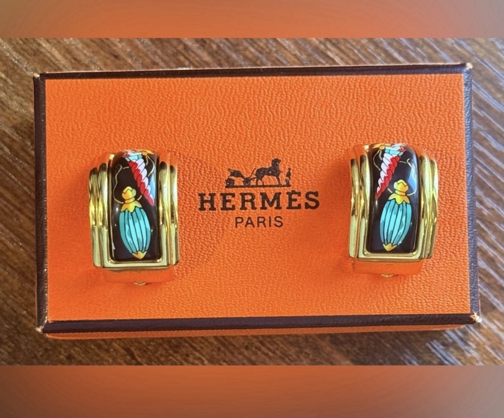 Hermes Vintage Cloisonne’ Luxury Enamel Gold Tone Clip on Earrings with box