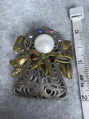 Vintage Angel Brooch Pin Set Filigree Faux Pearl Rhinestone Christmas Pair Retro