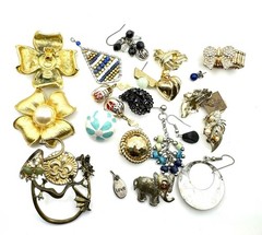 Mixed Craft Lot Of Vintage Jewelry – Brooches, Earrings, Ring, Pin – Repurpose