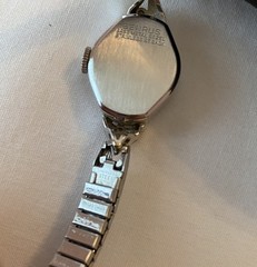Vintage Benrus Women’s Watch Diamond AccentsStretch Windup RUNS 2490 550 Ladies