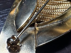 Vintage Abstract Tassel Brooch 1980s-1990s