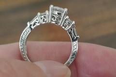 Vintage Sterling Silver & Cubic Zirconia Ring – Size 6.75 / 4.2 Grams