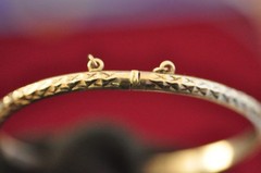 Vintage Sterling Silver Hinged Bangle Bracelet Diamond Cut Pattern 925 2.25in 6g