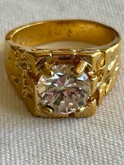 Vintage Ring 18kt H.G.E. with Clear Rhinestones Size 11 1/2”