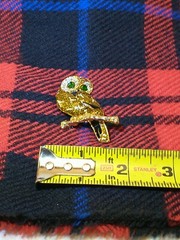 Vintage 80’s Green Eyed Rhinestone Owl Pin Brooch Gold Tone Black