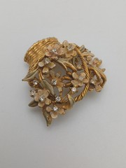 MY FAIR LADY BSK goldtone pink enamel clear stones SPRING flower basket brooch