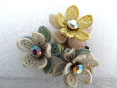 1950’s Retro Rockabilly Plastic Flower Cluster Clip On Earrings Aurora Borealis