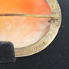 Rare vintage Cameo STERLING Brooch With Unique City Scene (1 of 1)