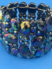 Vintage Crystal Stretch Bracelet Aurora Borealis Stones