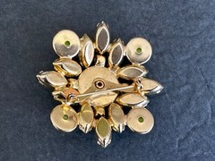 VINTAGE Brooch Pin Lime Green Cabachon & Rhinestone Brooch 1960s Fashion Jewelry