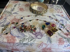 Multicolor Vintage Jewelry Set