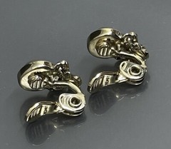 Monet Women’s Clip On Earrings Gold Tone Metal Faux Pearl Rhinestone 0.6”