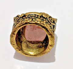 GE. Large Gold Tone Metal Alloy Purple White Carved Acrylic Cameo Ring Size 5.5