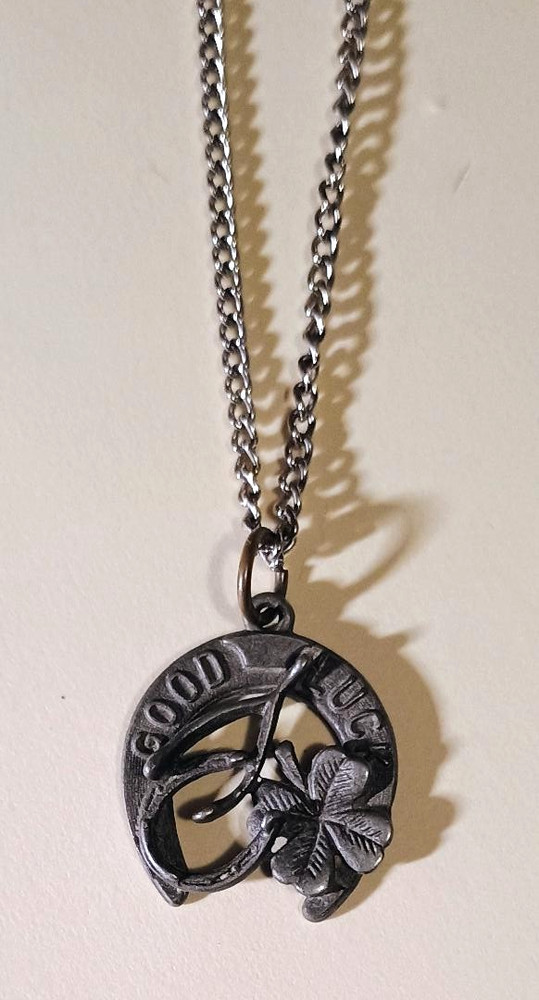 Vintage Silver Tone Good Luck Pendant Necklace 4-Leaf Clover Wishbone Horseshoe