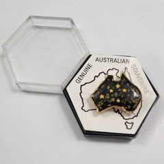 Vintage Australia Map Brooch Opal encased Inlay Goldtone Pin Souvenir Jewelry