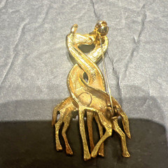 Gold Tone 2 Giraffe Brooch White Black Enamel 1 and 7/8 inch long Lot 133