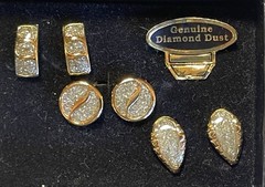 EVAN ST CLAIR 3 Pairs Clip On Earrings Gold Tone Diamond Dust, Vintage MCM, NOS