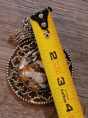 Vintage Antique Gold Tone Natural Stone Pendant Crown Women’s Fashion Jewelry