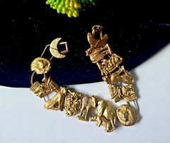 Vintage Gold Tone Metal Slider Animal Charms Bracelet 7″ Wrist