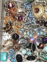 VTG Harvest Craft Repair Wear BEAUTIFUL Rhinestone Jewelry Repair High End Lot