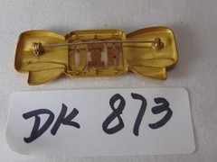 Vintage Signed MONOCRAFT Gold tone Initial Monogram AO Brooch Pin Bow