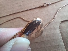 Vintage Triple (3) Heart Photo Locket Necklace – Costume Jewelry