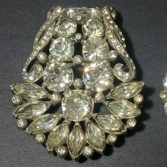 Pair Eisenberg Original Brooch Fur Clip (2) Large Vintage Jewelry Brooches