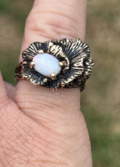 Vintage 14K Gold & Opal Brutalist Textured Free Form Ring Size 4.5