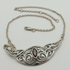Modernist Sterling Silver Garnet January Birthstone Articulated Pendant Necklace