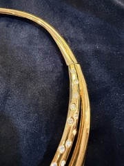 JACKIE COLLINS Gold Tone / Rhinestones Ladies Designer Wide Necklace Chocker BIB