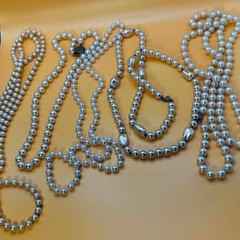 5 Sets Vintage Single Strand Pearl Necklace from 26 in diameter to 46