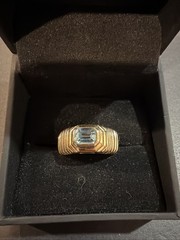 Vintage Christian Dior Gold Tone with Blue Rhinestone Ring Size: 5.5