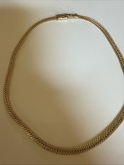 VTG Monet Goldtone Herringbone Wide 16” Chocker Collar Chain Necklace Signed