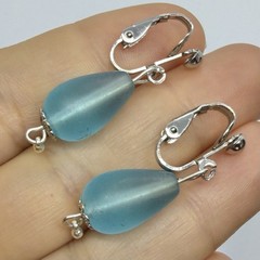 Vtg Frosted Blue Glass Teardrop Silvertone Bead Dangle Earrings Clip-on