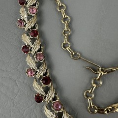 Vintage Coro Necklace Red Pink Rhinestone Leaf Gold Tone Choker Adjustable 15″
