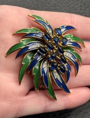 RARE VTG JOMAZ Blue Green Enamel Flower Cabochon Rhinestone Gold Tone Brooch Pin