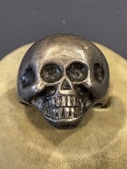 RARE VINTAGE 1940’s-50’s TRUE BIKER BELL TRADING STERLING SILVER SKULL RING