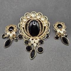 Gold Tone Black Oval Glass Brooch Pin & Matching Clip-On Earrings Jewelry Set