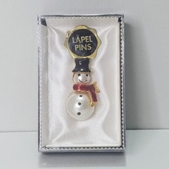 Vtg Snowman Lapel Pin Gold Tone Metal Faux Pearl Enamel Christmas Holiday Brooch