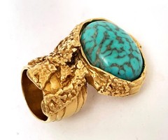 YVES SAINT LAURENT ARTY RING GOLD TONE TURQUOISE GLASS CABOCHON YSL SIZE 5