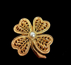 Vintage Four Leaf Clover Small Brooch Faux Pearl Gold Tone Open Work Signed AAI